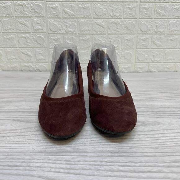 Collection by Clarks Mallory Berry Wedge Shoes WMN US8M Burgundy Pull-On Slip-On - Picture 5 of 7